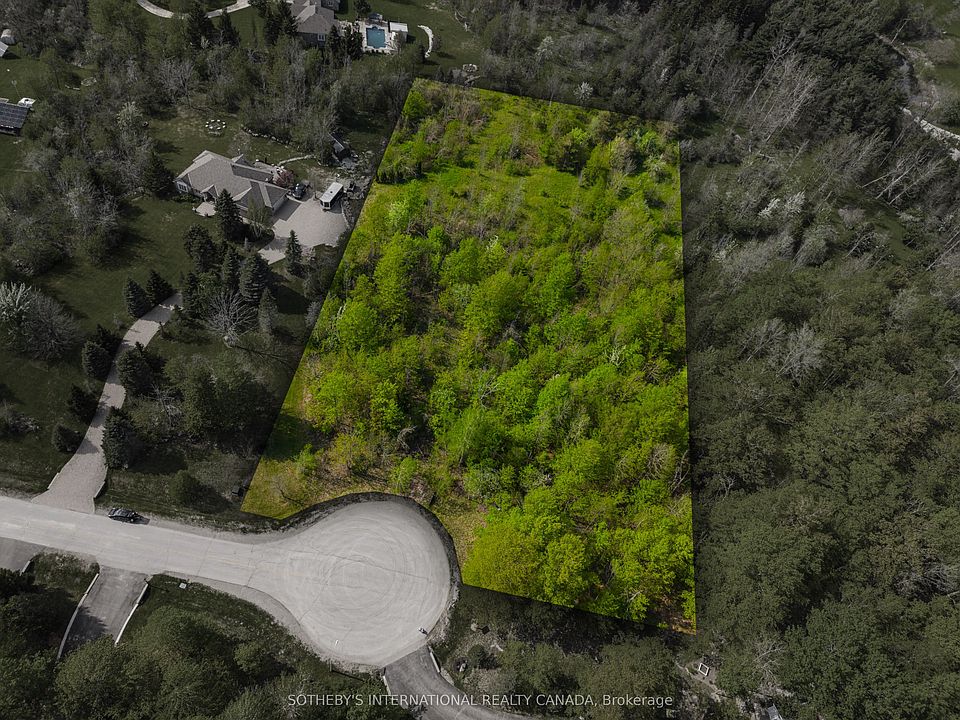 1st image of 15 Morgan Dr