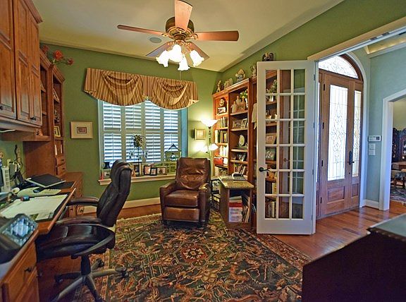 5th image of 1041 Saddle Club Dr