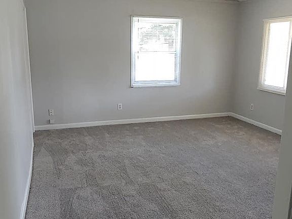 2nd image of 717 Seibert Ave