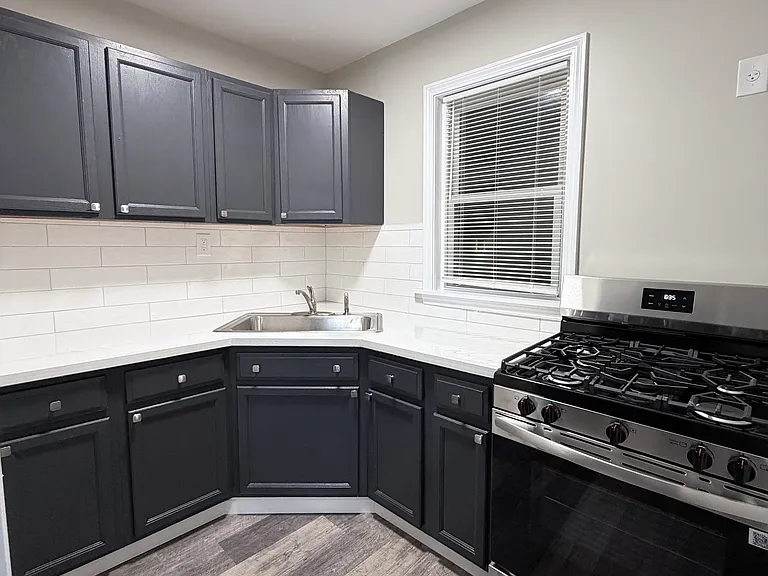 501 Power Rd #1 — Photo 3