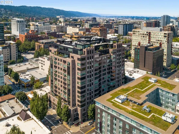 333 NW 9th Ave Unit 801, Portland, OR 97209