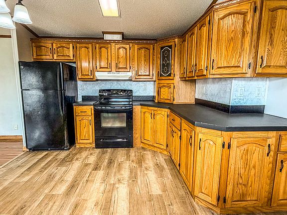 5th image of 5039 Redcoat Dr