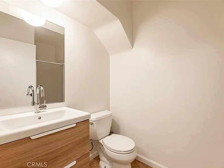 19834 Haynes St — Photo 15