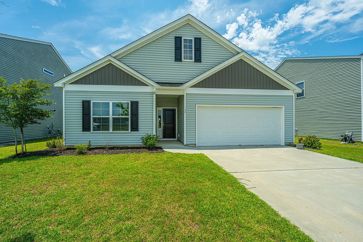 Building Photo - 109 Oldenburg Dr