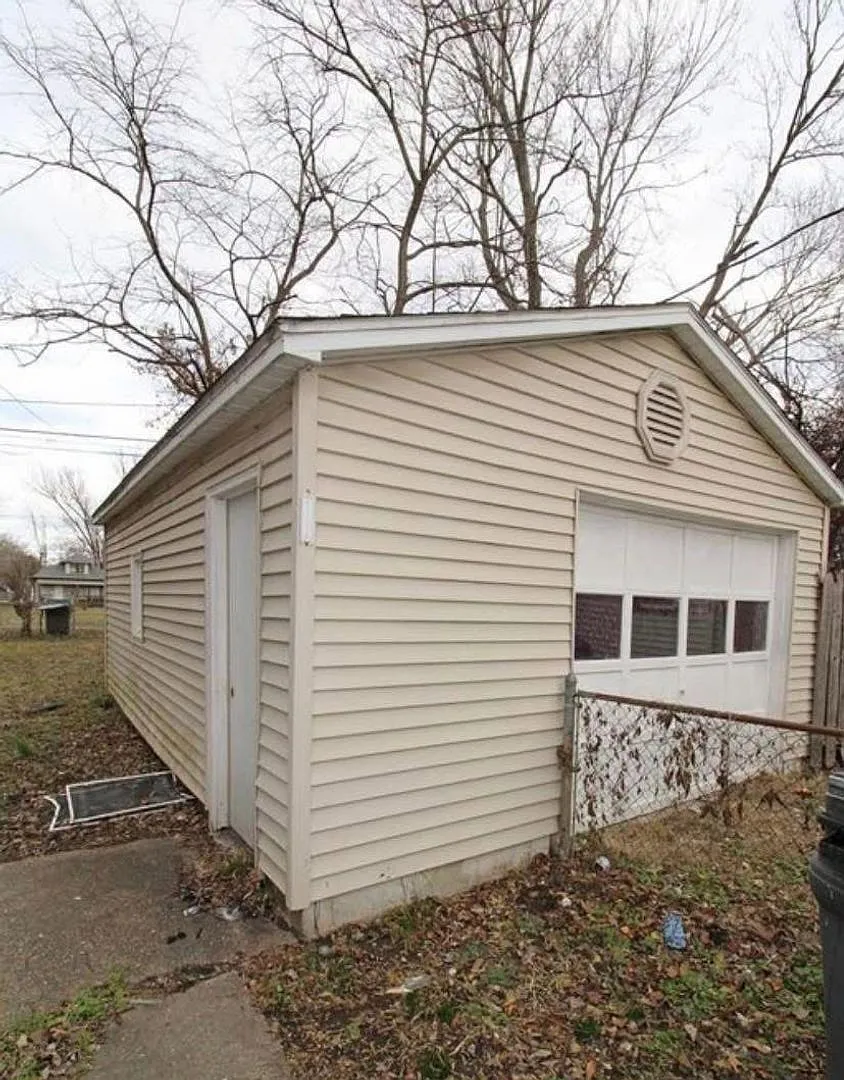 730 Ridgeway Avenue, Evansville, IN 47713 — Photo 3