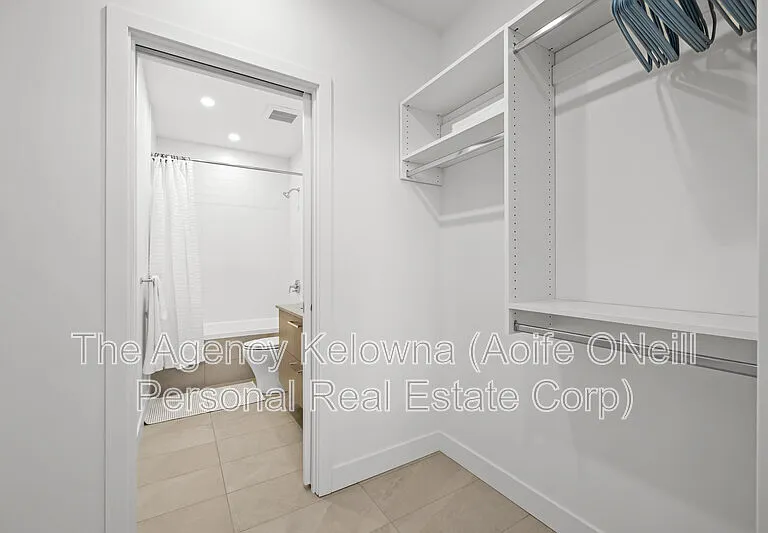 3389 Lakeshore Rd #603 — Photo 23