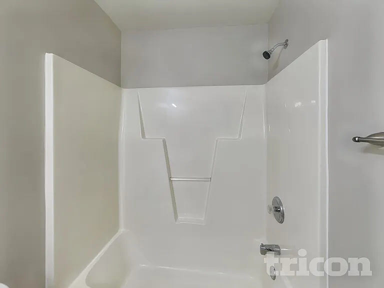 2120 Ballingarry Dr — Photo 16