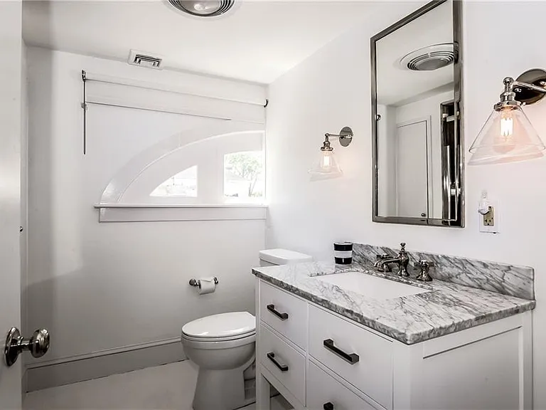 181 Ocean Ave — Photo 32
