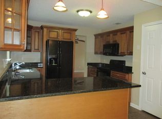 694 Saint Johns Rd, Hinesville, GA 31313