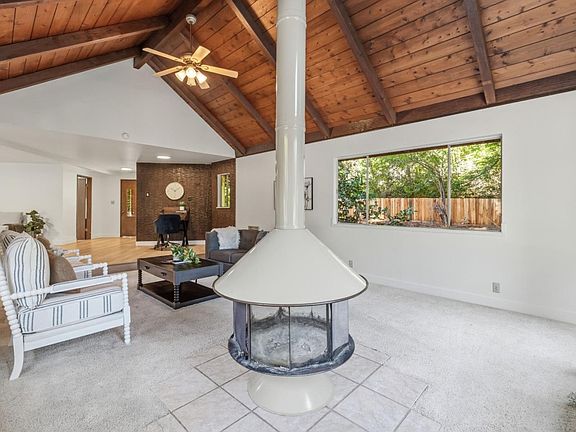 5th image of 119 Van Diepen Way