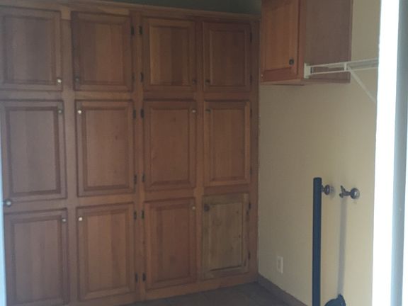 3rd image of 1113 N Wilmington Blvd
