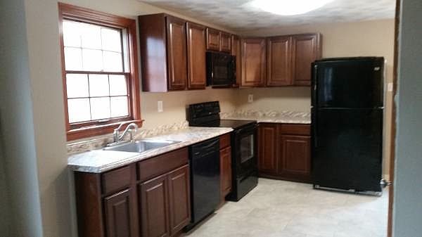 1st image of 314 Elmbrook Ln