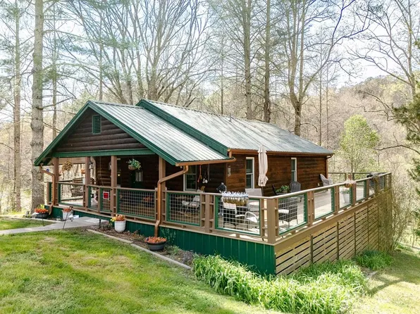 575 Upper Bear Paw Rd, Murphy, NC 28906