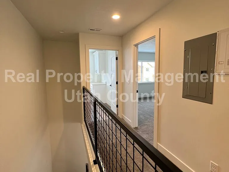 608 E 340 S — Photo 20