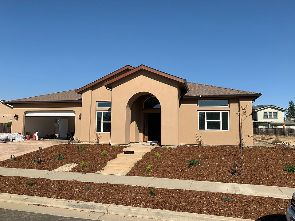 1st image of 2705 Liberty Dr