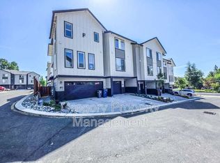19524 16th Ave SE UNIT F2, Bothell, WA 98012