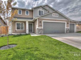 811 Kelli Ln, Filer, ID 83642