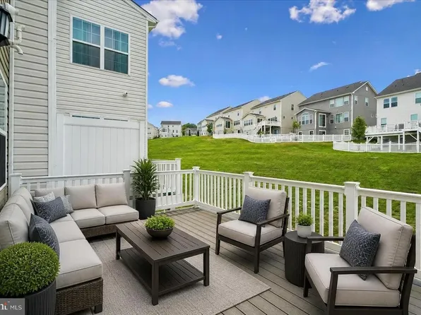 2380 Spruce Knob Ter, Frederick, MD 21702