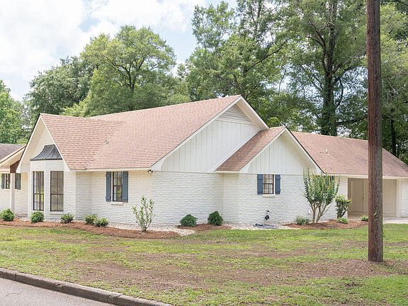2nd image of 1707 Ridgewood Dr