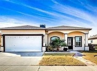 3233 Scarlet Point Dr, El Paso, TX 79938