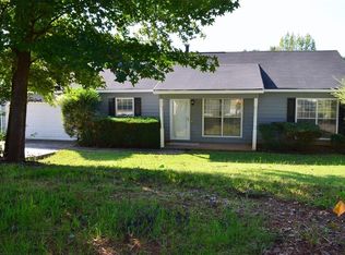 3025 Hunt Creek Ct, Rex, GA 30273