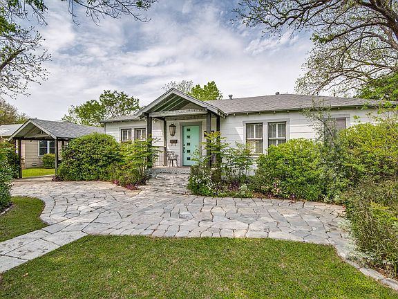 2nd image of 151 Larchmont Dr