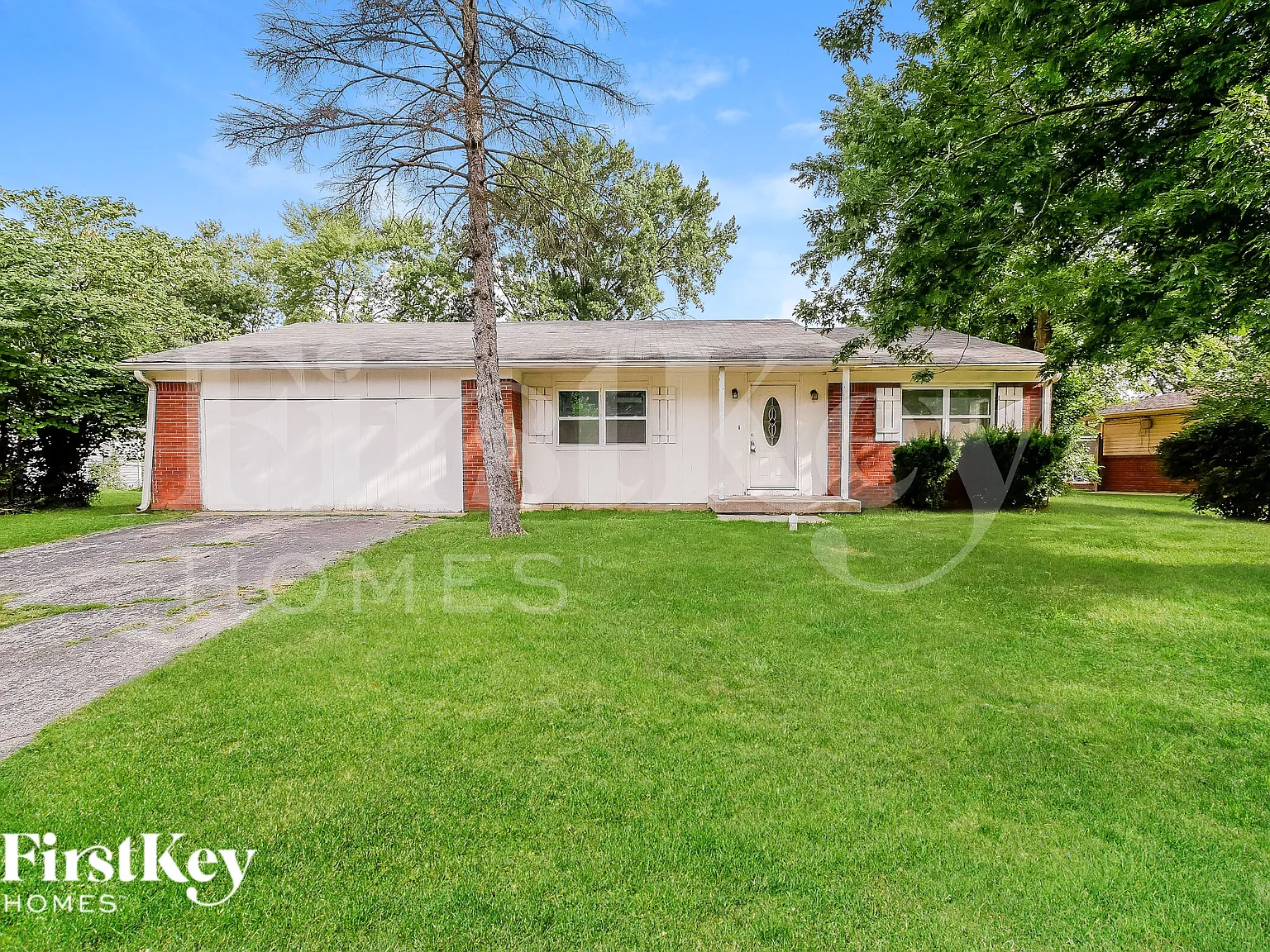 3 bed, 1.0 bath, 1523 sqft, $1,425 — Photo 1