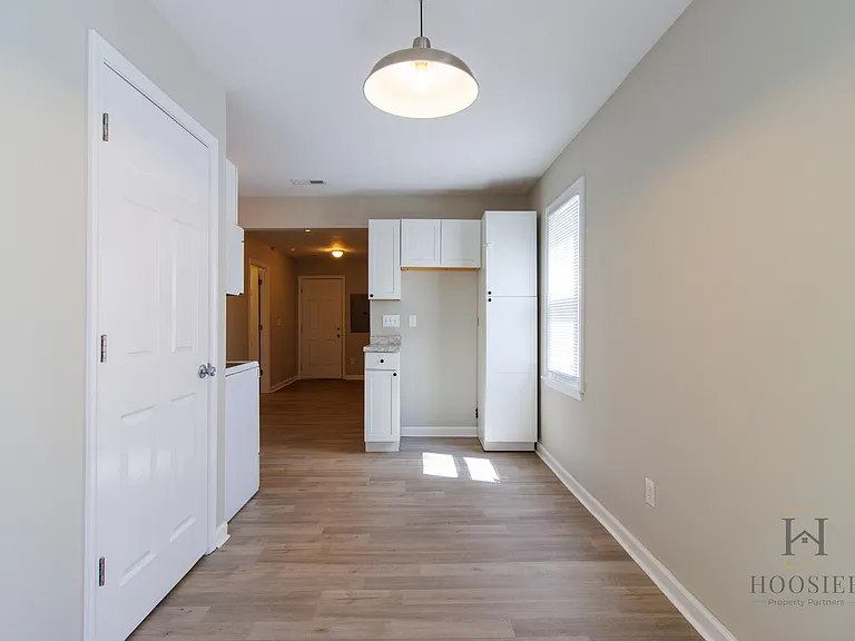 5838 Greenfield Ave — Photo 6