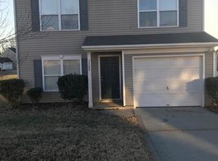 7522 Novella Dr, Charlotte, NC 28215
