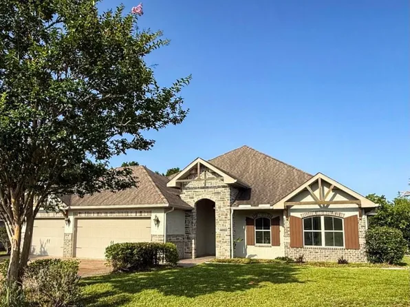 15077 Audubon Lake Blvd, Gulfport, MS 39503