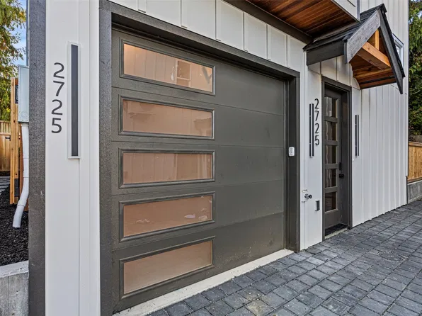 2725 Belvidere Avenue SW, Seattle, WA 98126