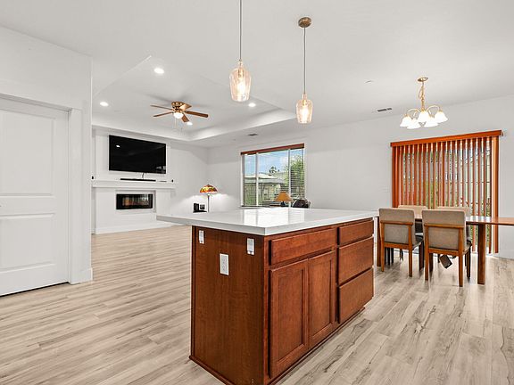 4th image of 1376 Fitz Pl
