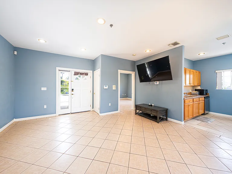 1712 Pass And Covina Rd — Photo 11