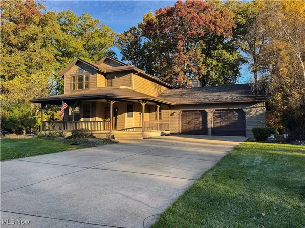 352 Wyndclift Pl, Youngstown, OH 44515