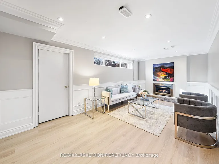 217 Altamira Rd #BASEMENT — Photo 10