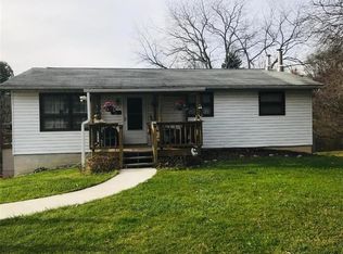 11 Sitarik Rd, Mc Donald, PA 15057