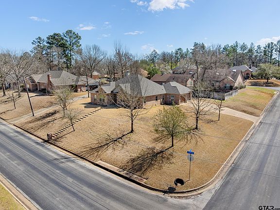 2nd image of 1541 Tall Timber Dr