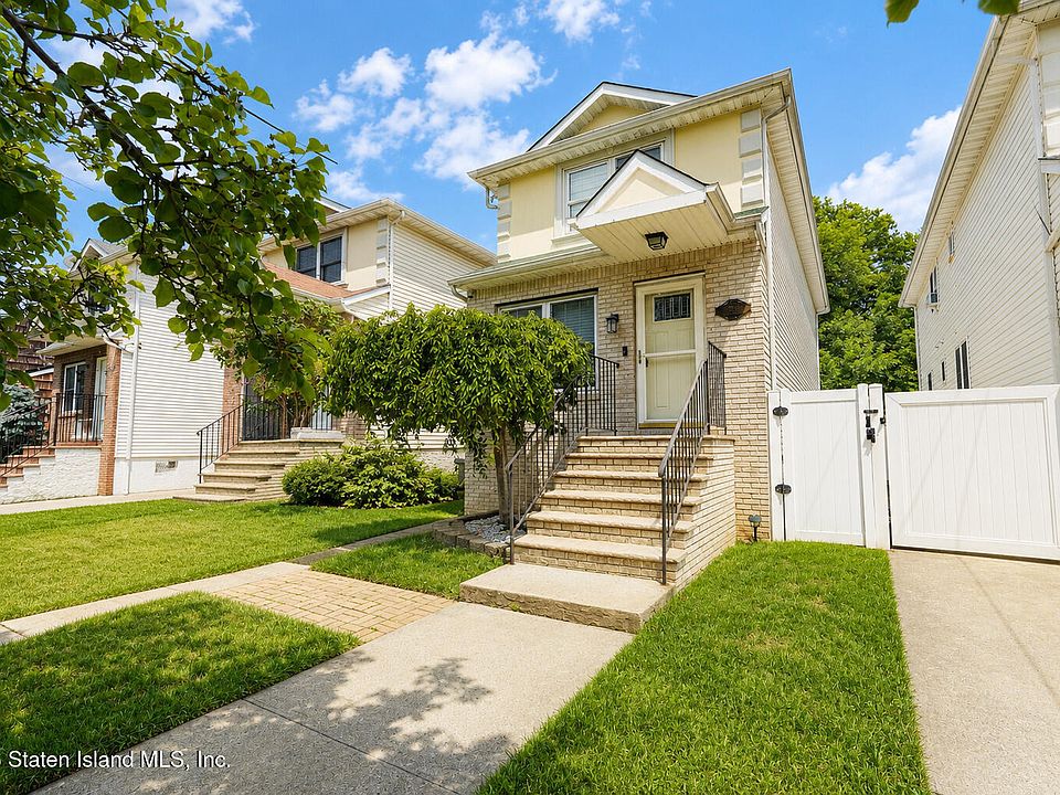 1st image of 285 Lockman Ave