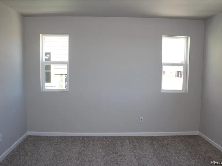 5231 Mountain Vista Hts — Photo 25