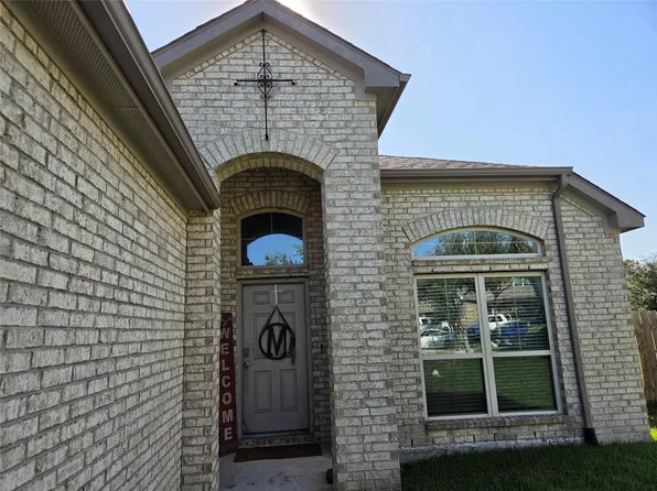 5310 Decatur Ct, Dickinson, TX 77539