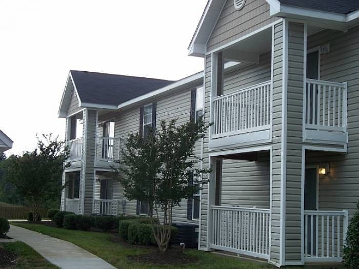 2nd image of 3604 Millers Ct