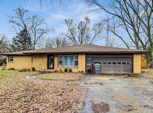 2875 Waldron Rd, Kankakee, IL 60901