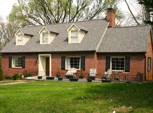 320 Kingston Ct, Knoxville, TN 37919