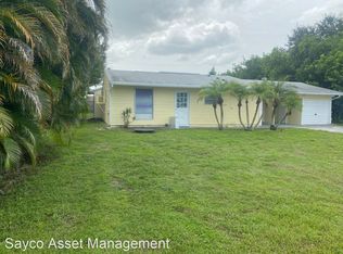458 SE Asbury Ln, Pt Saint Lucie, FL 34983