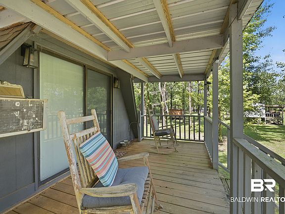 3rd image of 3743 Eureka Landing Rd