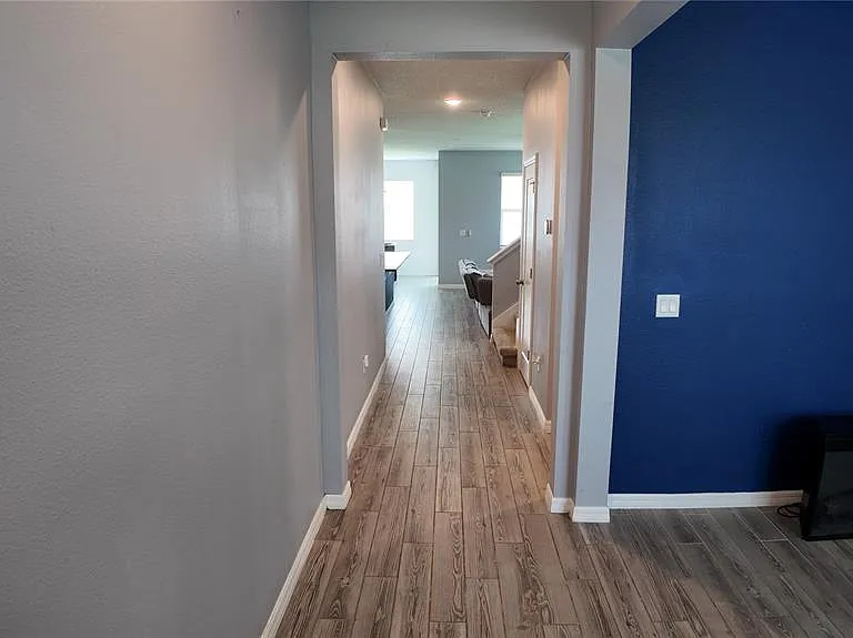 2436 Blowing Breeze Ave — Photo 6