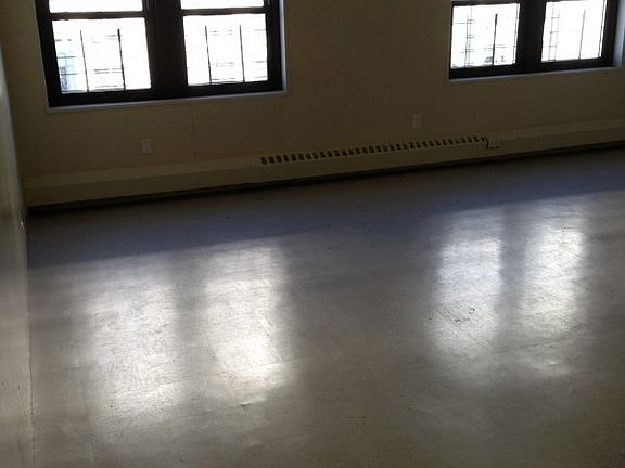 2nd image of 111 Wadsworth Ave APT 19C