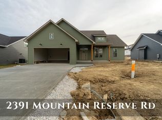2391 Mountain Reserve Rd, Cookeville, TN 38506