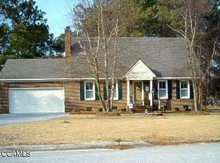 3004 Franks Rd, Morehead City, NC 28557