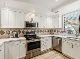 303 Villena Way, Palm Desert, CA 92260